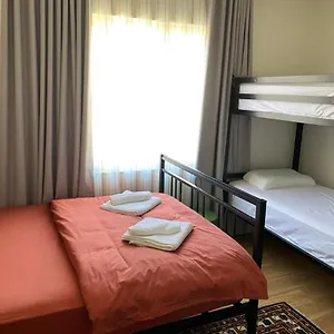 https://vanilla-sky-boutique-hostel.hotels-in-tirana.com