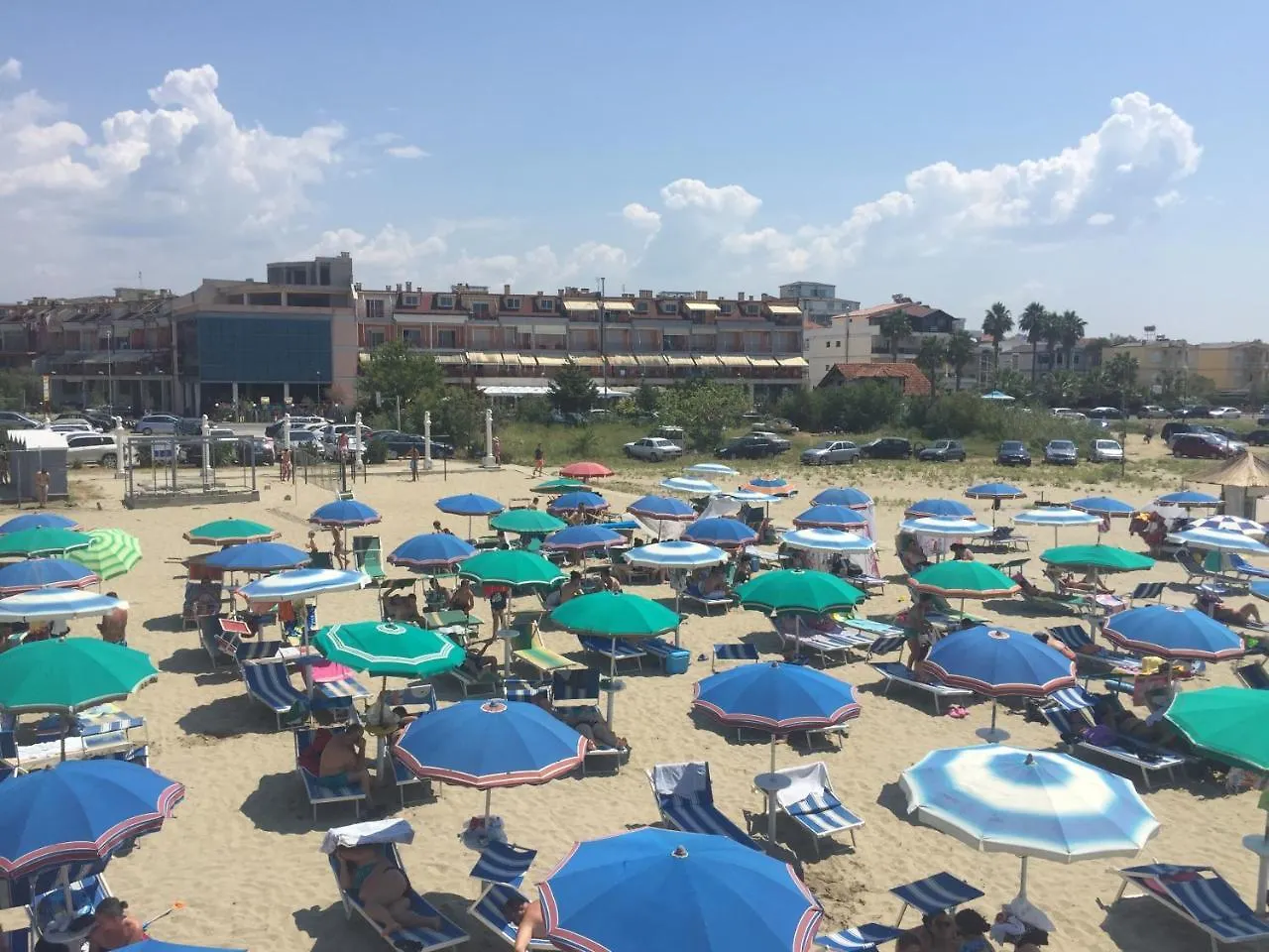 Velmar Hotel Golem  Albanien
